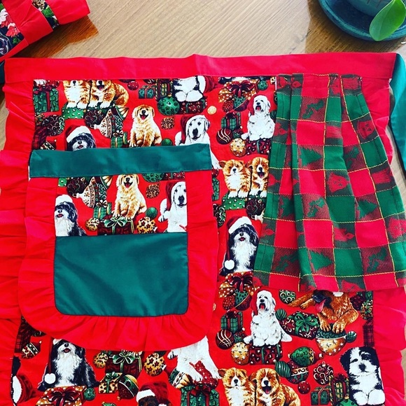 Xmas apron with removable hand towel - Picture 8 of 13